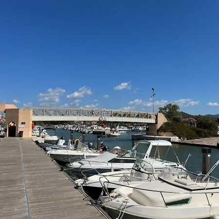 T2 Les Maures 4 Personnes Magnifique Vue Apartment La Londe-les-Maures